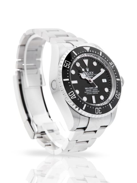 Rolex Deepsea 136660 Image 3